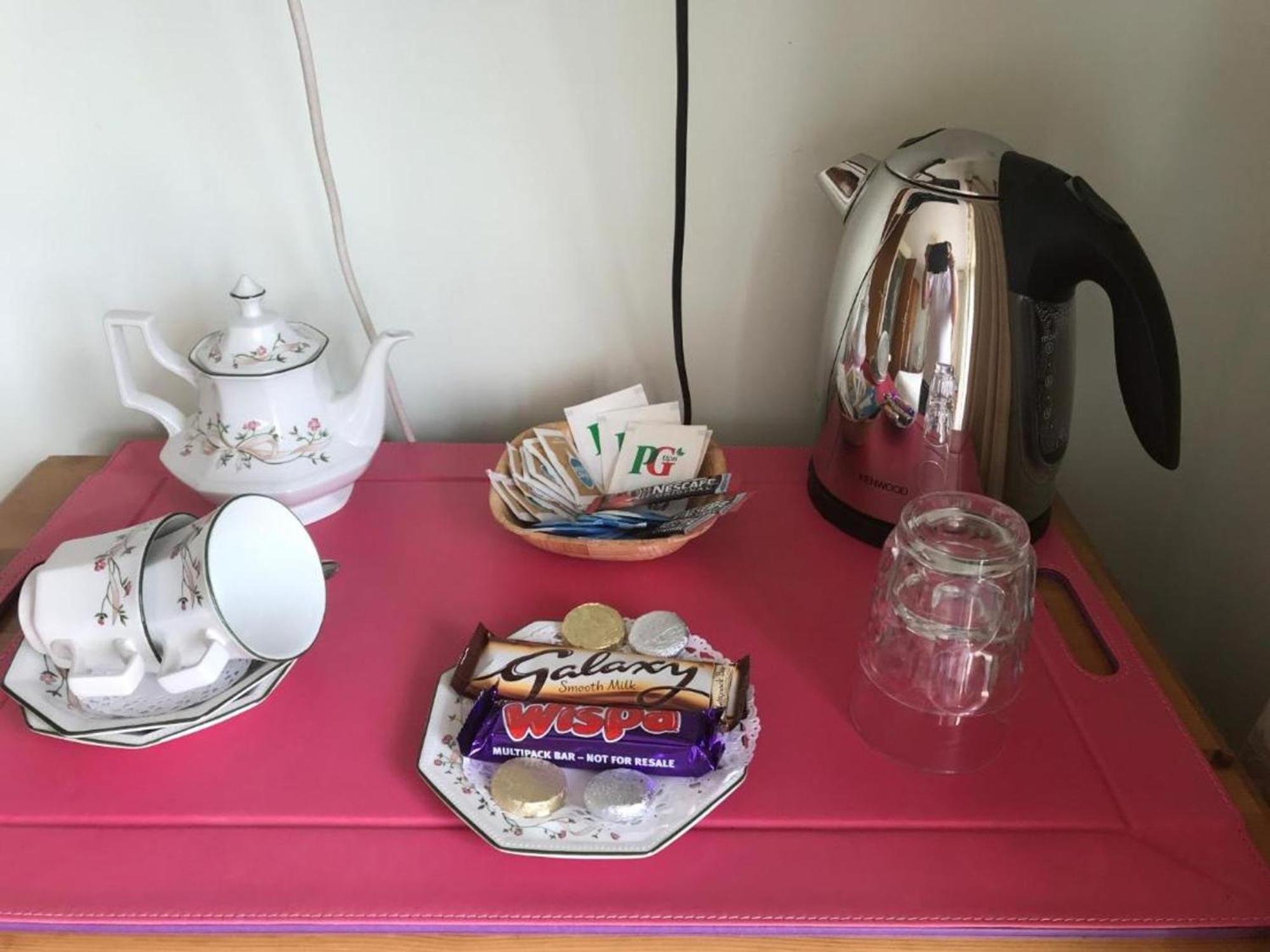 Room In Guest Room - Orchard Manor, Fore Street, Nr Truro Luaran gambar